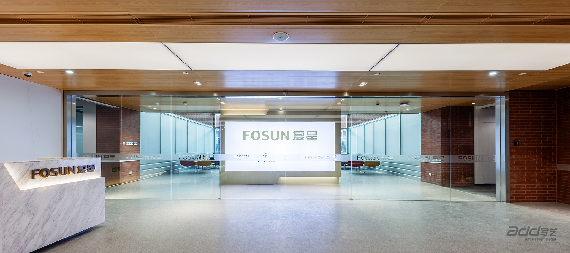 複星共享辦(bàn)公(gōng)室裝(zhuang)修-前(qian)廳-pc