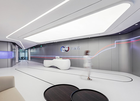 木(mù)星雲辦(bàn)公(gōng)室裝(zhuang)修前(qian)廳實景照